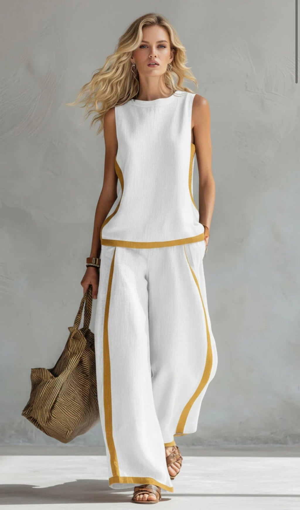 Leila - Elegant Two-Piece Suit