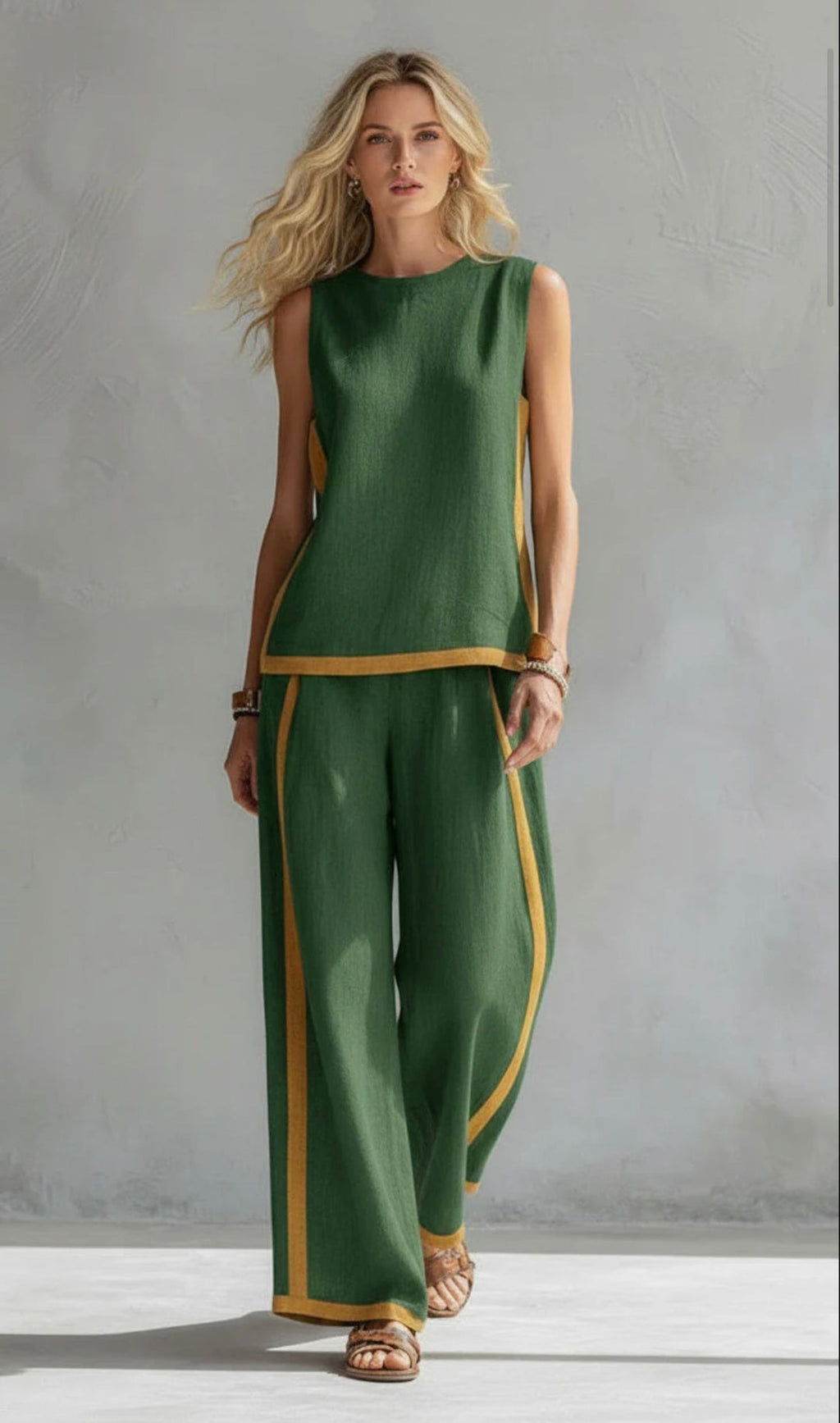 Leila - Elegant Two-Piece Suit