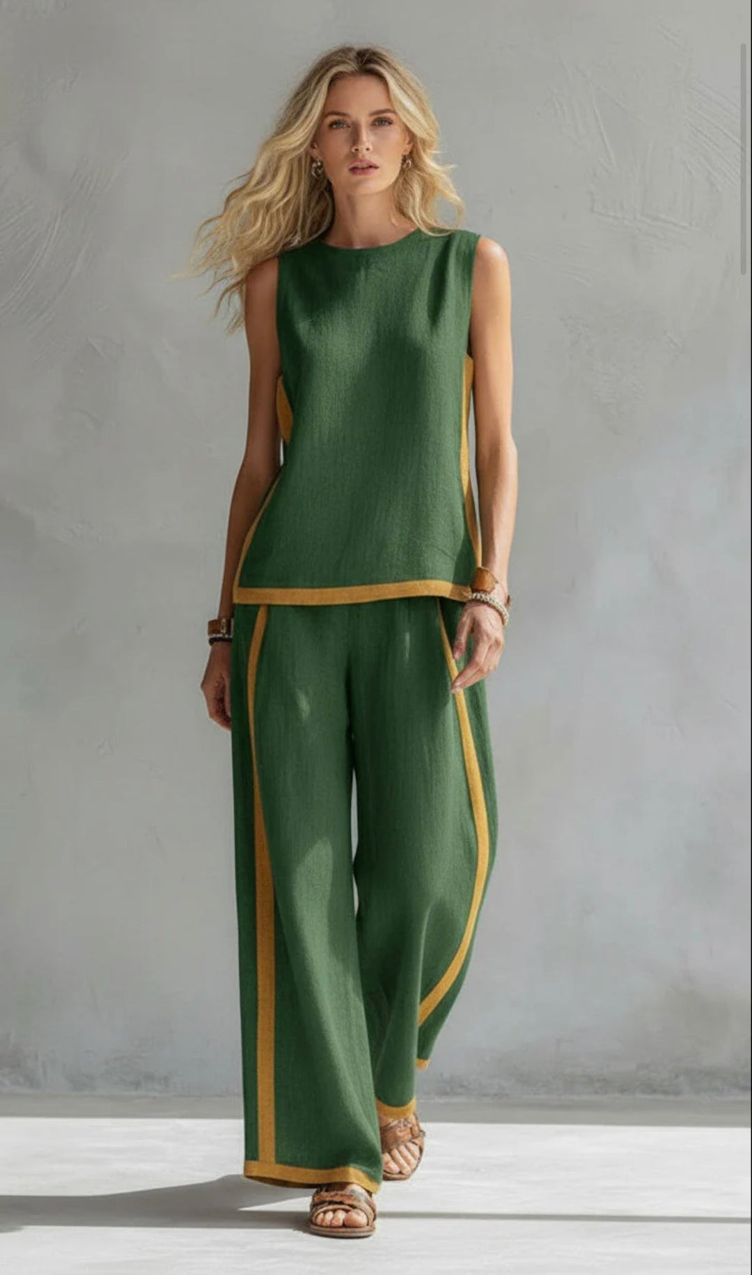Leila - Elegant Two-Piece Suit